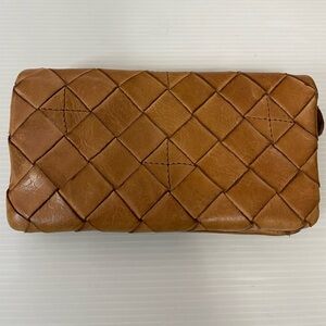Vilenca Holland Evie Woven Leather Bifold Wallet